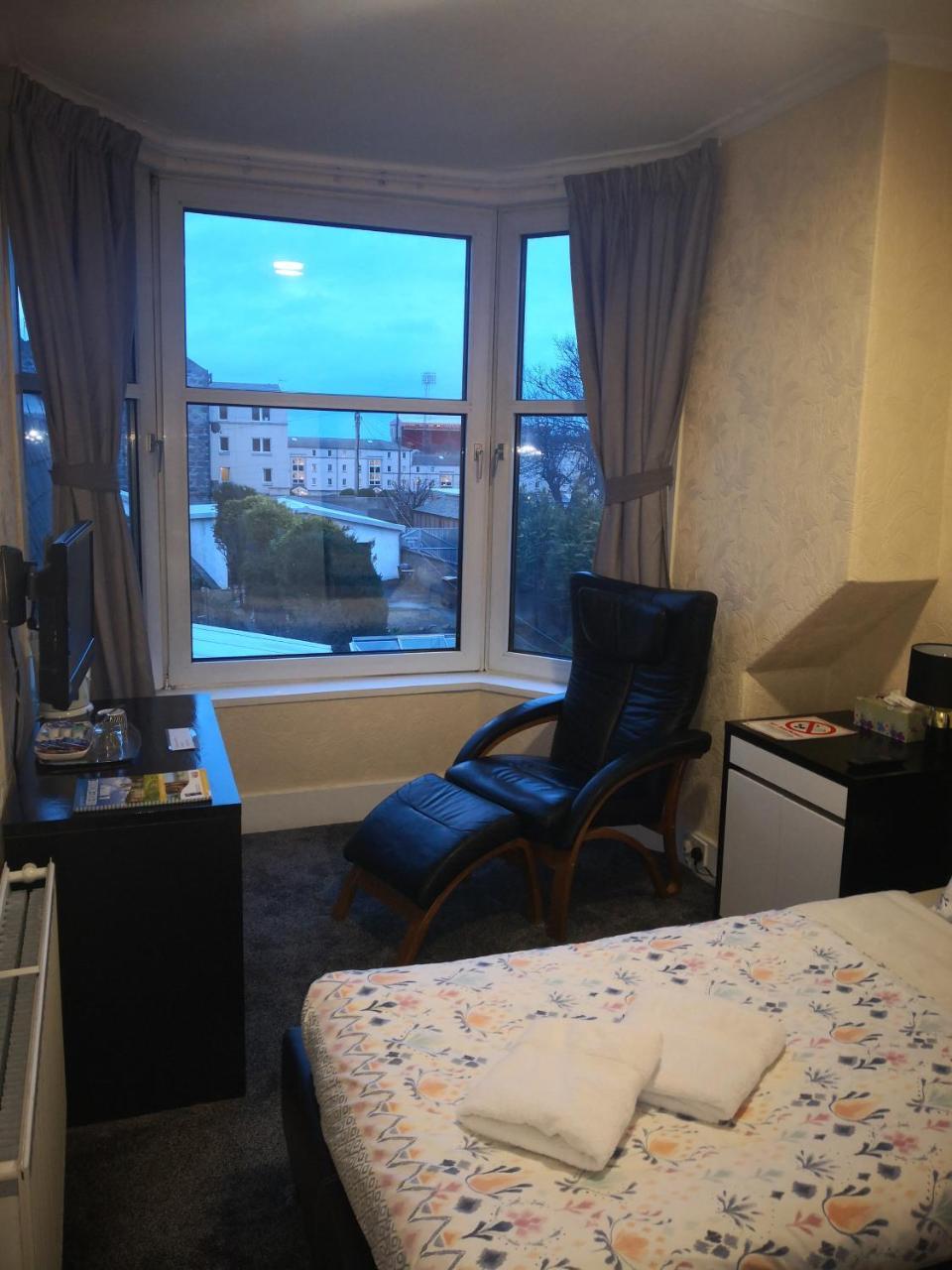 Alba Guest House 阿伯丁 外观 照片